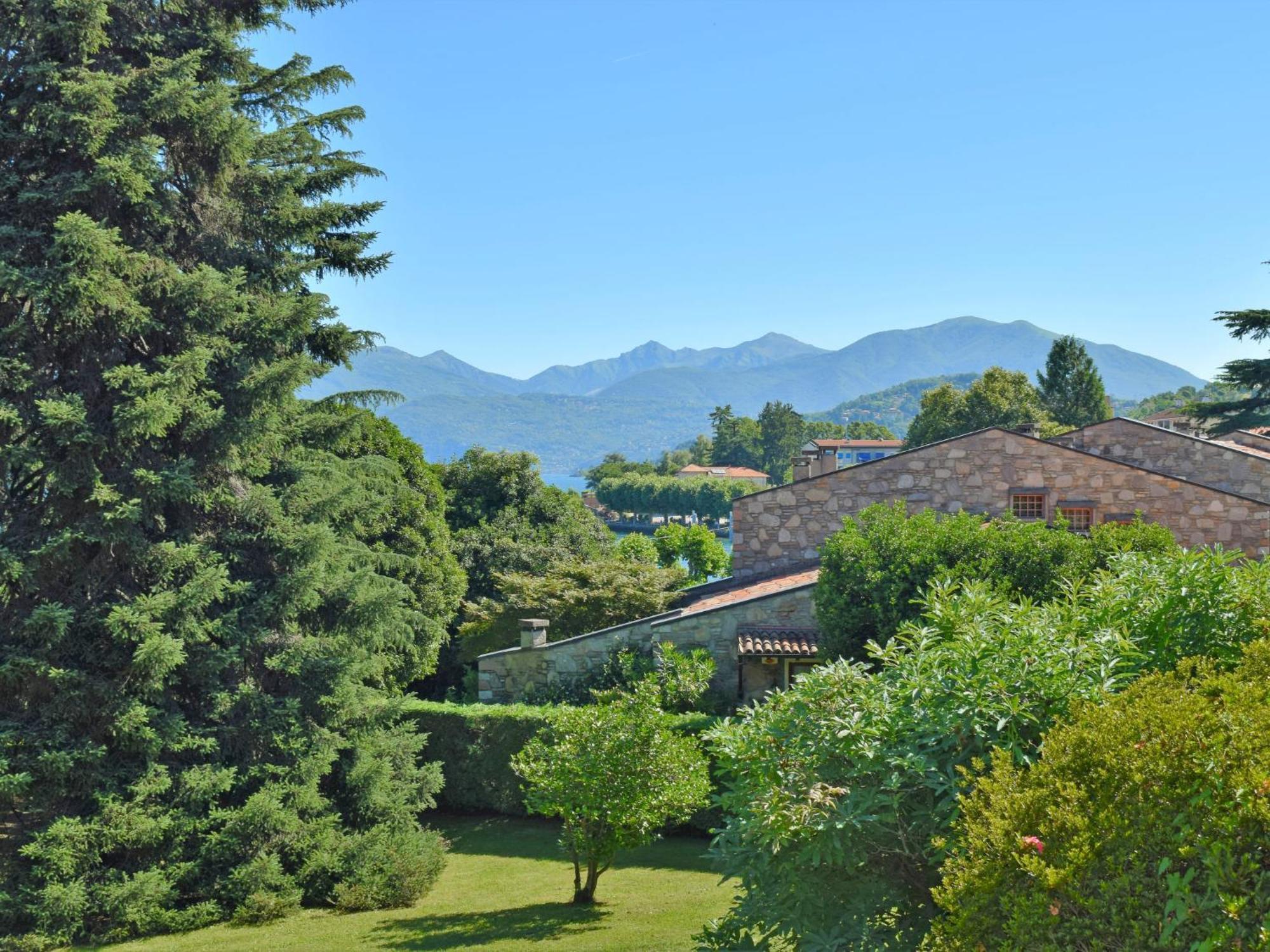 Holiday Home Azalea By Interhome Porto Valtravaglia Dış mekan fotoğraf